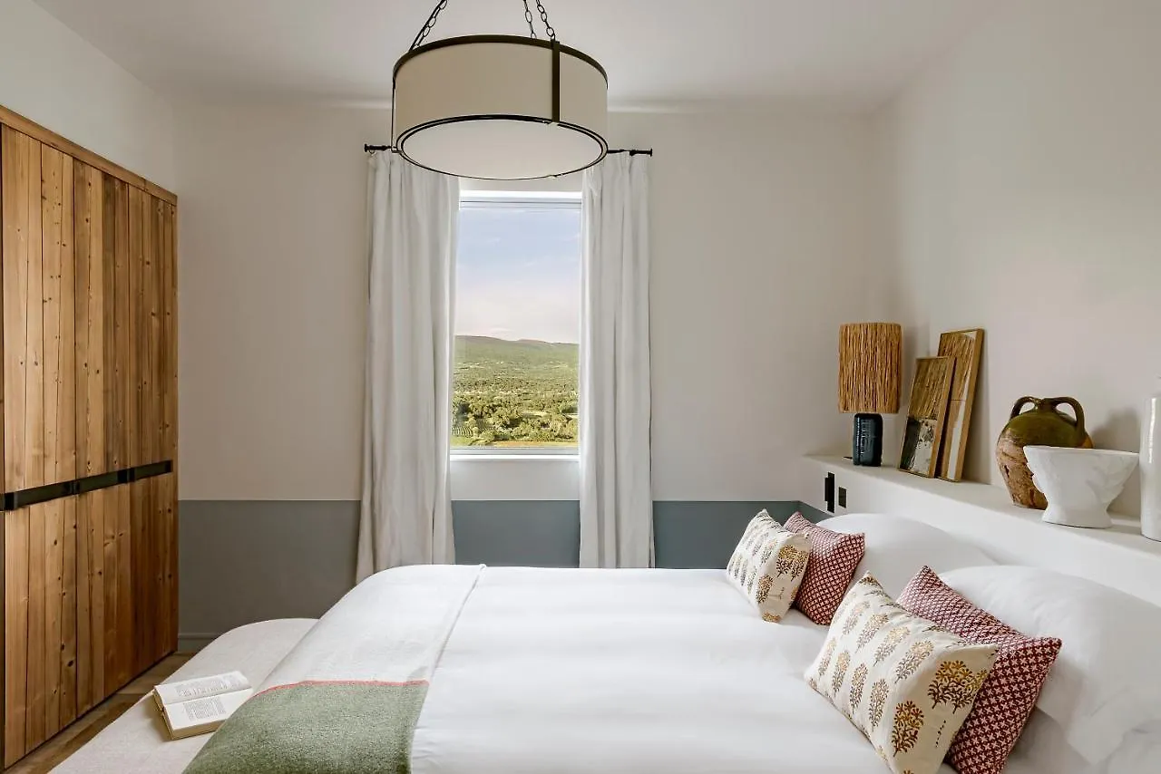 Hotel Crillon Le Brave