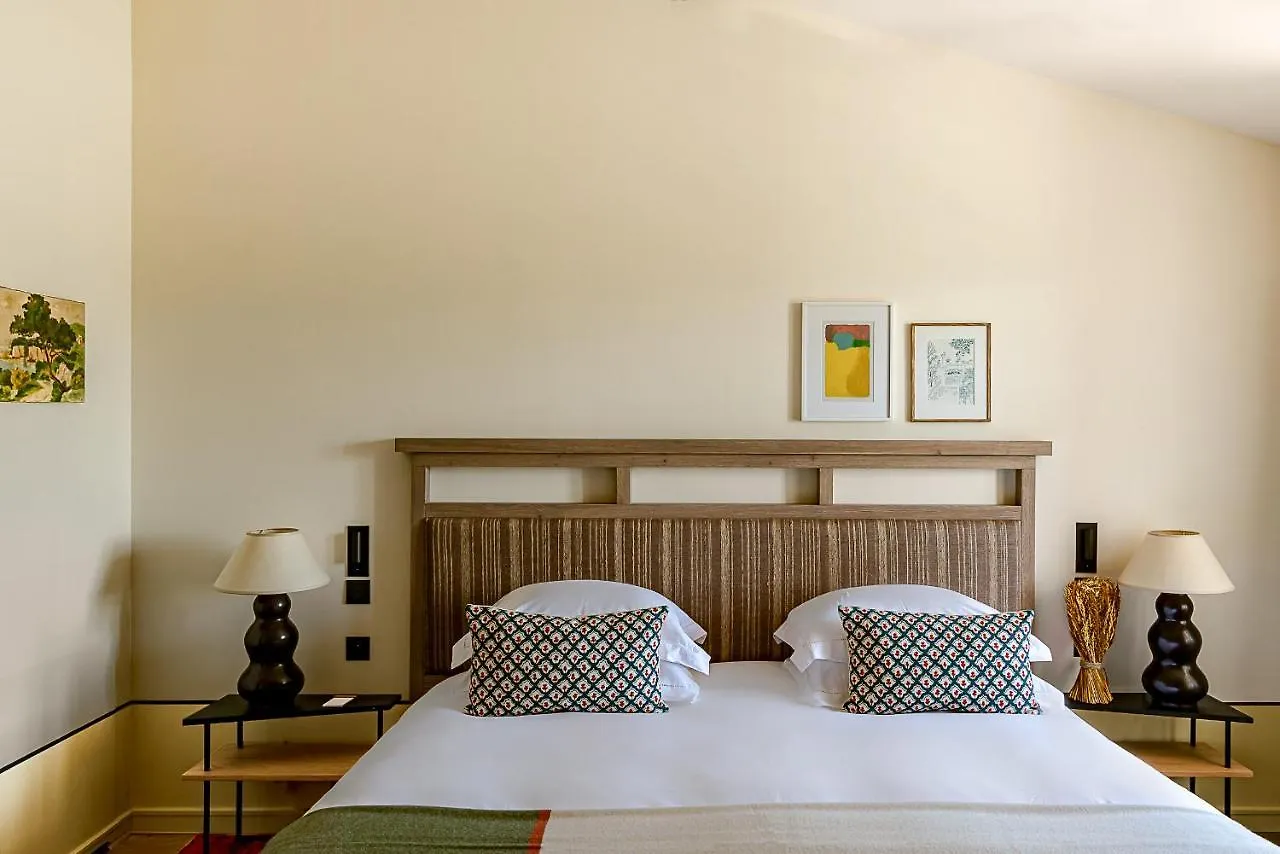 Hotel Crillon Le Brave