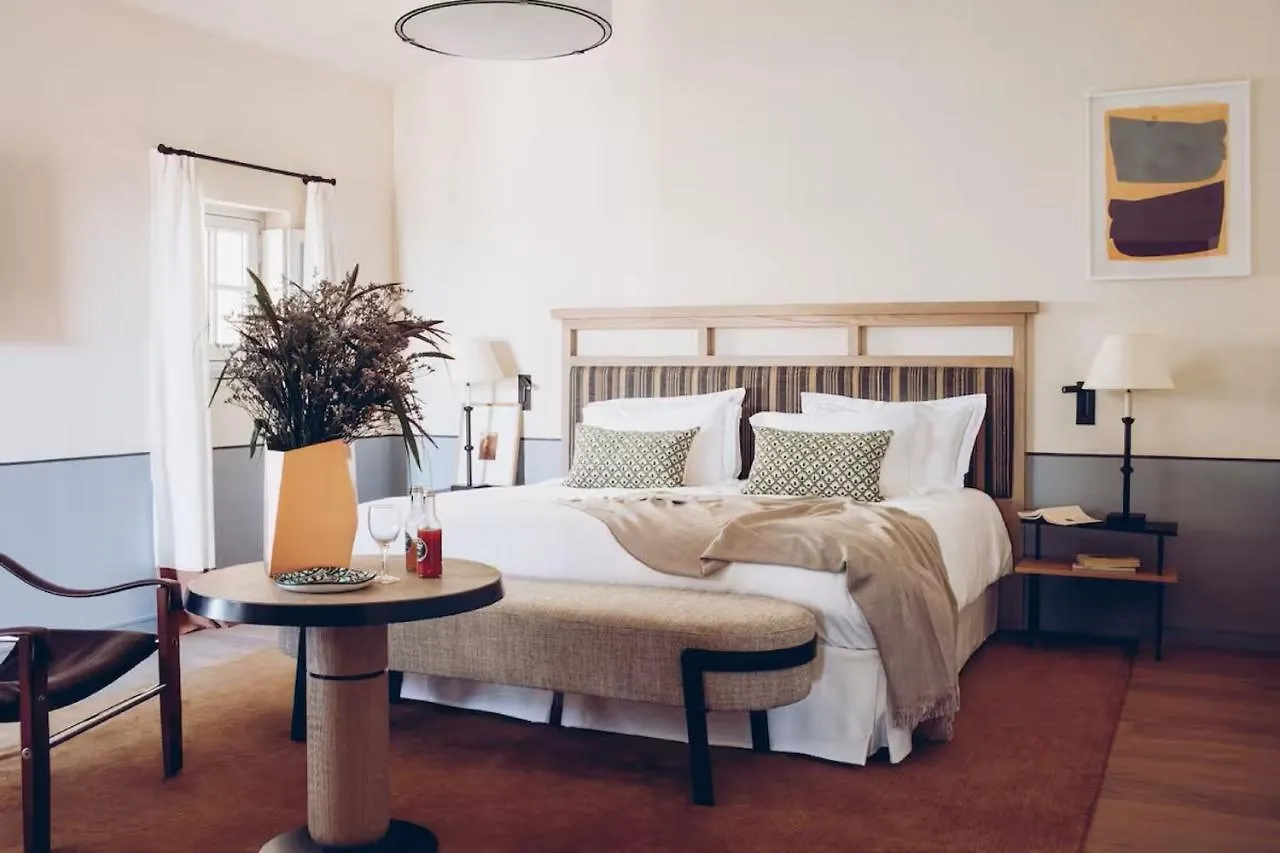 Hotel Crillon Le Brave