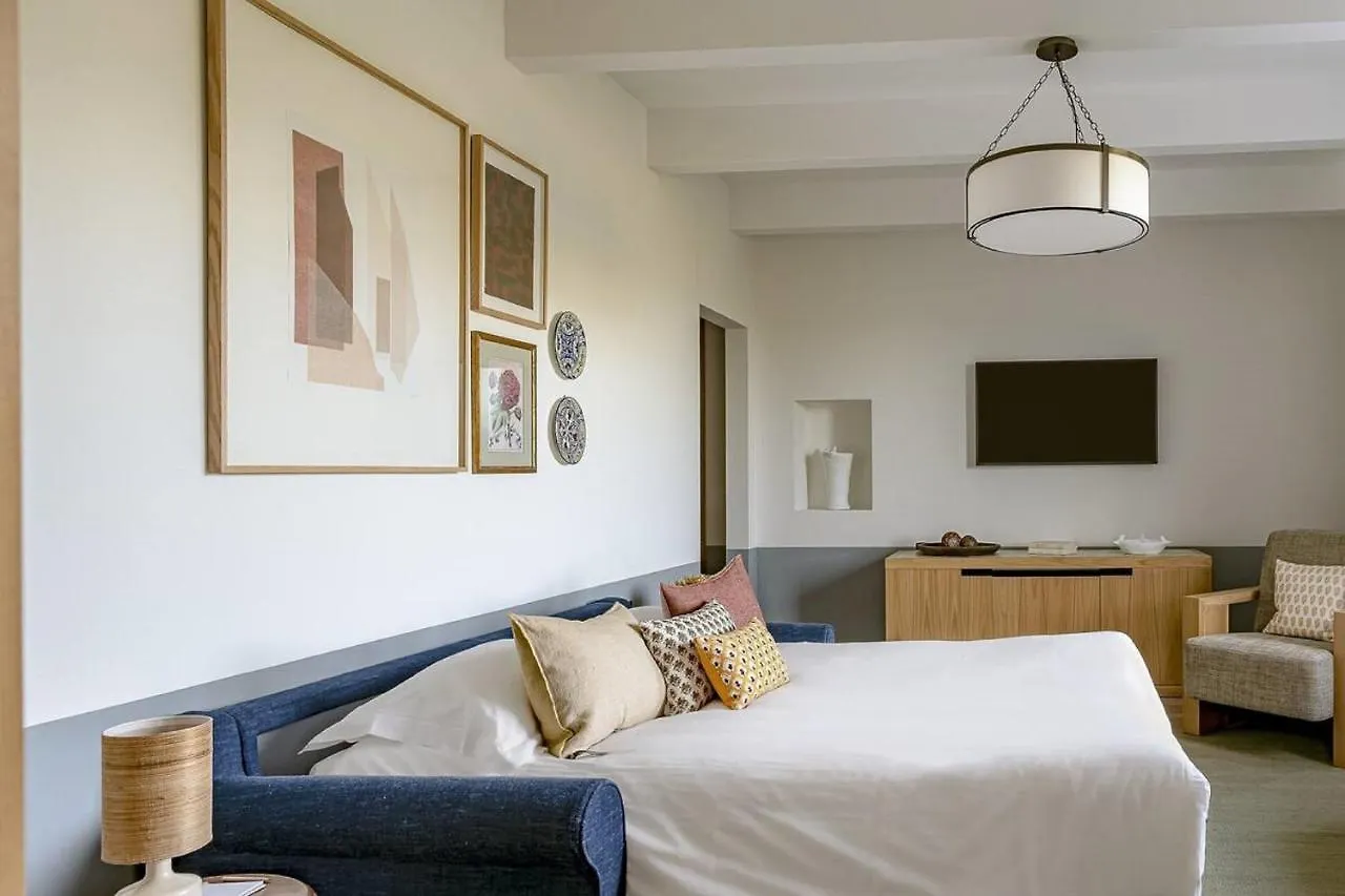 Hotel Crillon Le Brave