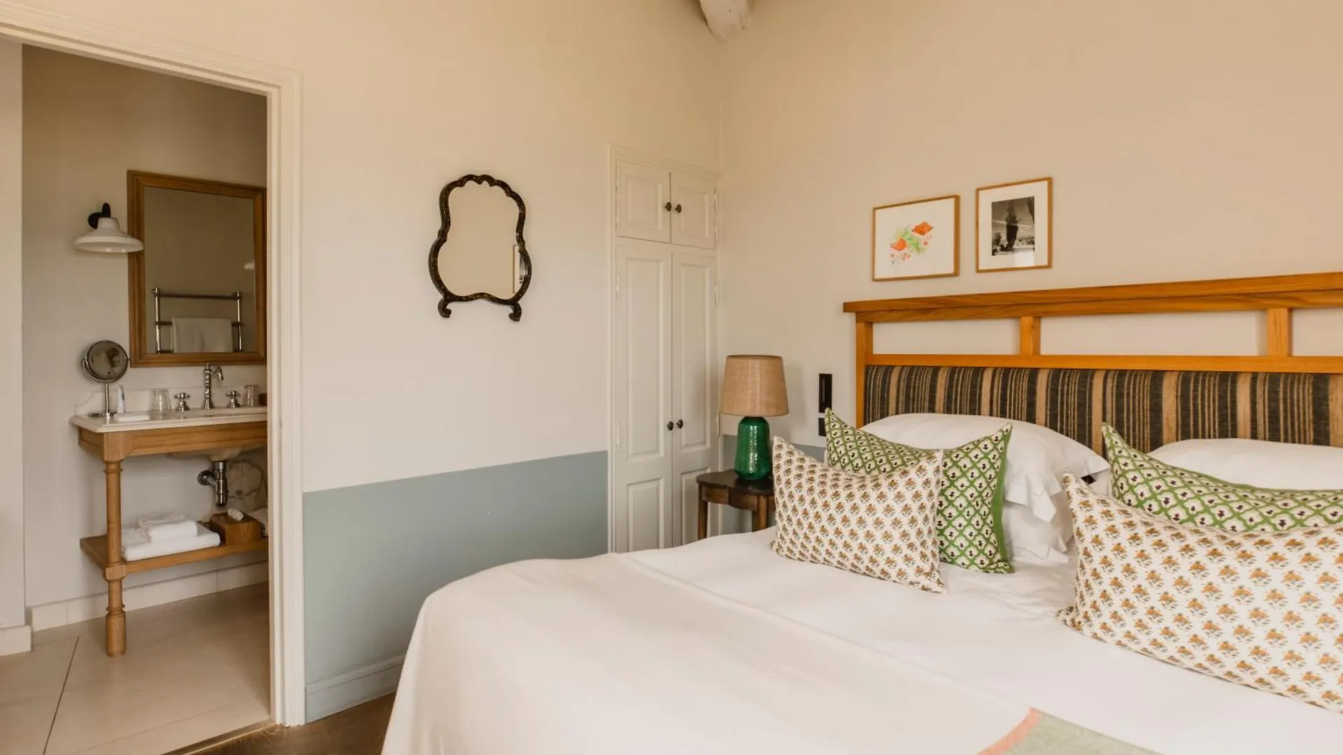 Hotel Crillon Le Brave