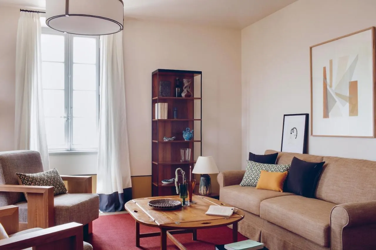 Hotel Crillon Le Brave